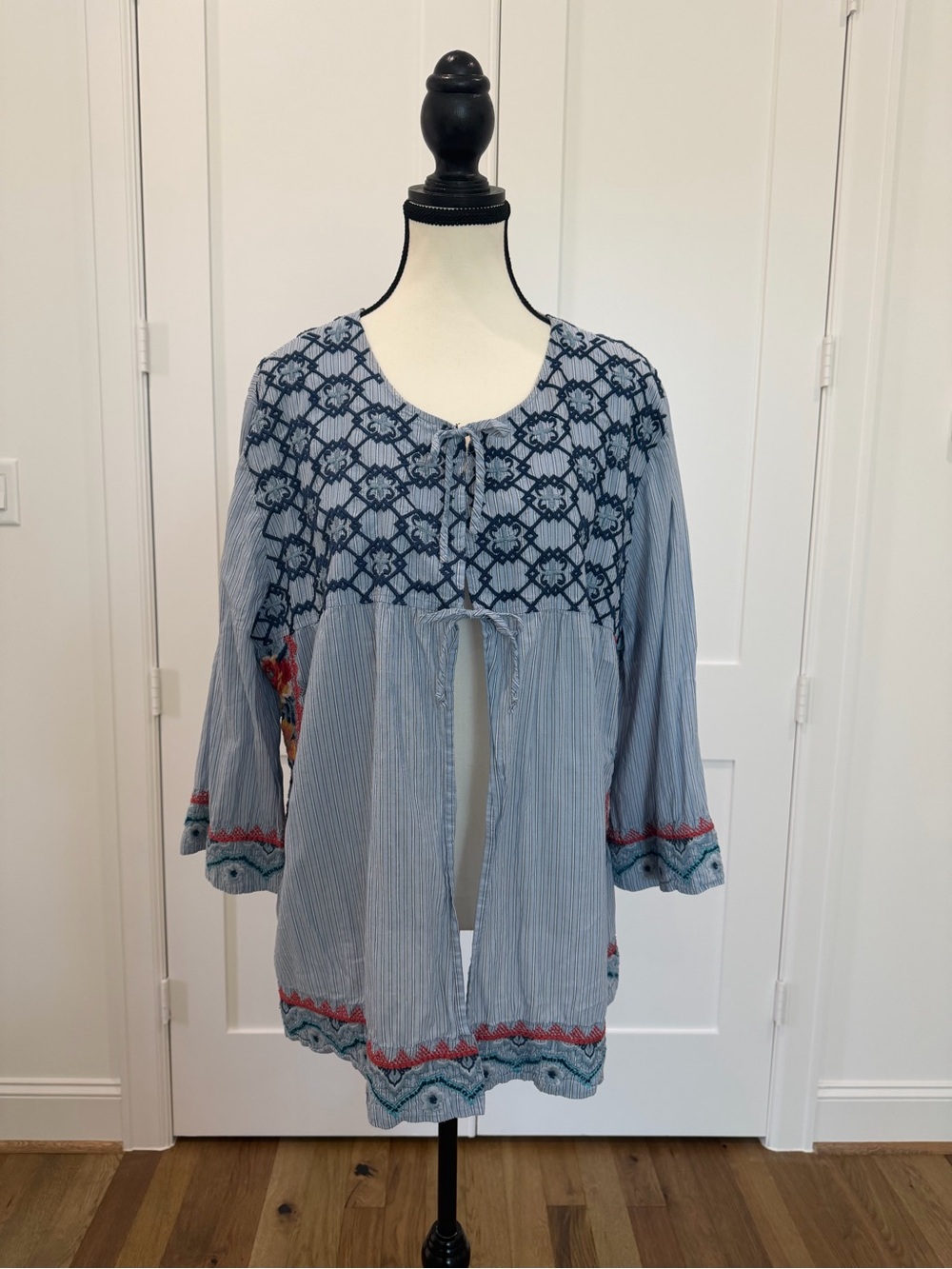Johnny Was Blue Embroidered Striped Tie Front Peasant Tunic Blouse XL